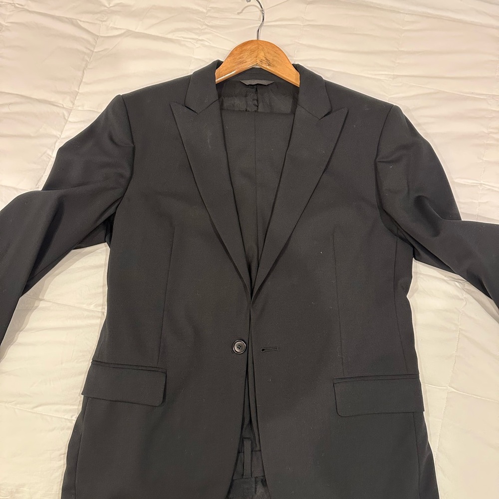 Calvin Klein Collection black suit size 36